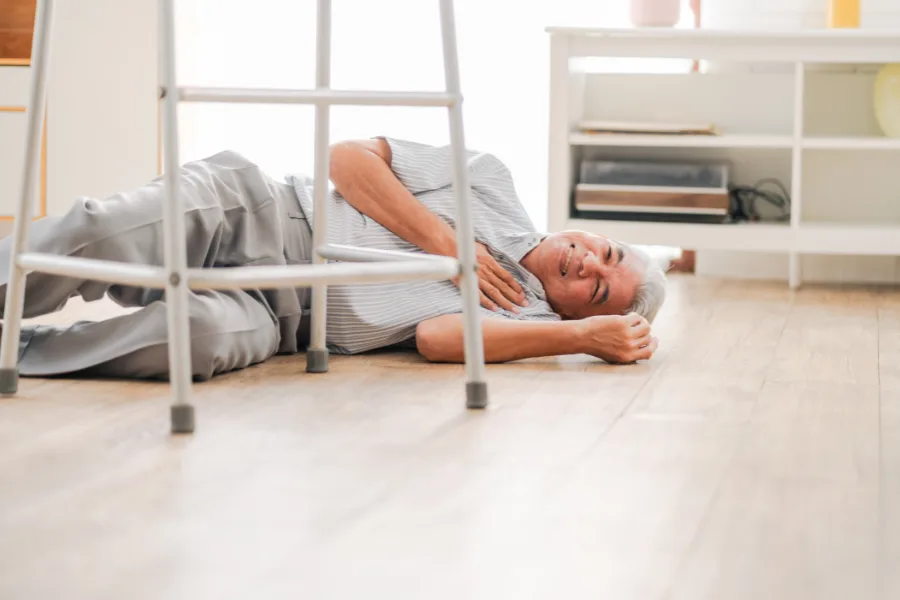 Fall injury attorney